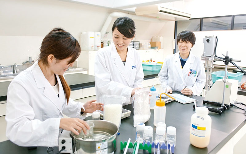東京生物科技專門學校